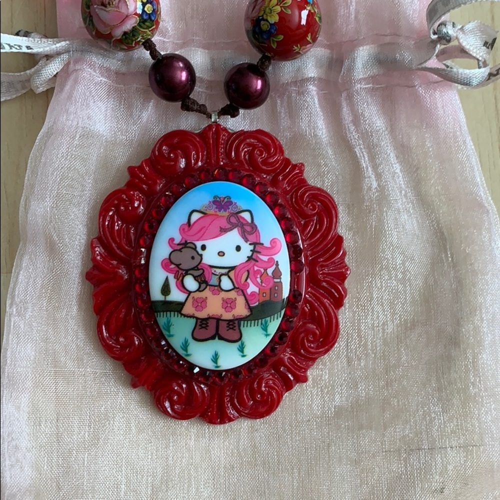 Tarina Tarantino Hello Kitty necklace